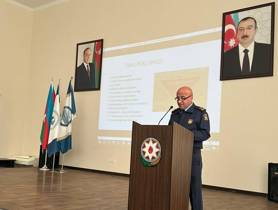 Direktor