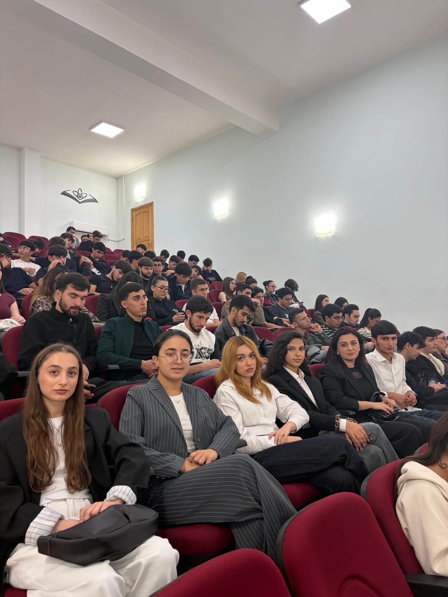 Bakı Dövlət Universitetində təlim keçirilib